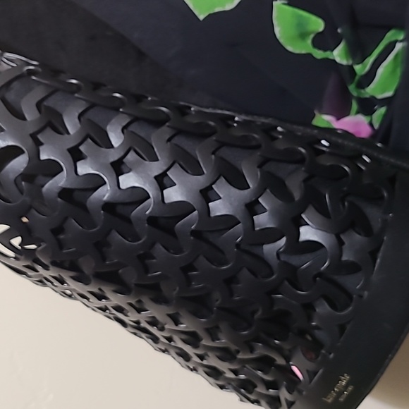 Kate Spade Leather Cut Out Black Shoulder Bag - Picture 3 of 12